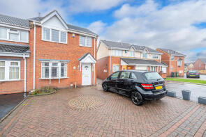 29, Honeybourne Way, Willenhall WV13 1HN