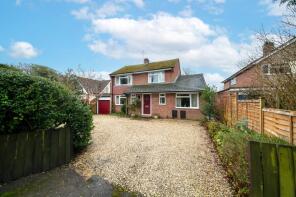 Loxley, Love Lane, Donnington, Newbury RG14 2JG