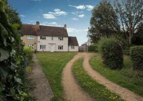 2, Manor Road, Peterborough PE7 3SU