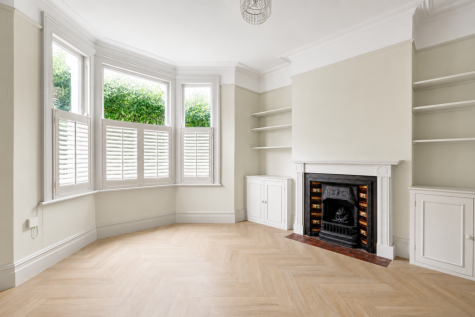 Putney Bridge Road, Wandsworth, London SW18 1NP