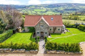 7, Egton Road, Aislaby, Whitby YO21 1SU