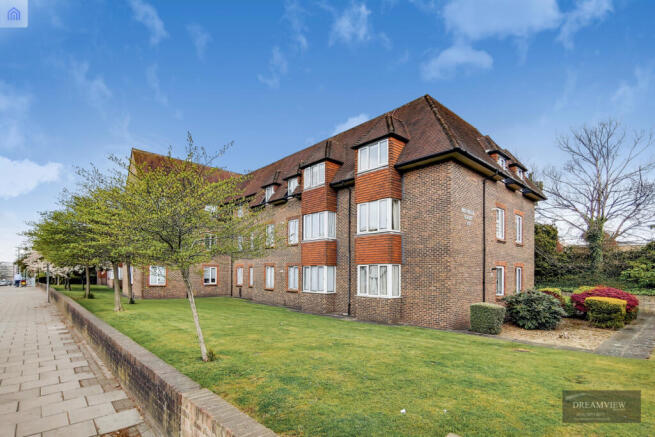1 bedroom Flat for sale