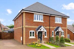 12, Nursery Green, Billingshurst RH14 0EQ