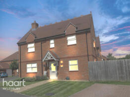59, Elm Leys, Aylesbury HP22 4FL