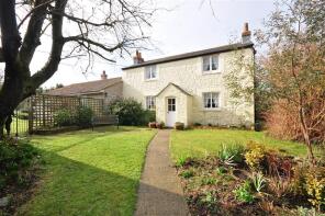 Bank Farm Cottage, Main Road, Yarmouth PO41 0TU