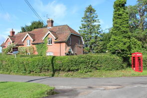 1, Manor Cottages, Kilmeston Road, Alresford SO24 0NP