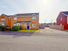 35, Blackthorn Court, Pontyclun CF72 9WU