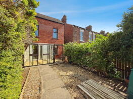 22, Strawberry Terrace, Carlisle CA3 9LT
