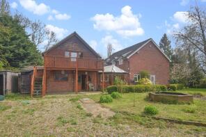Lonely Cottage, Air Station Lane, Diss IP21 4QF