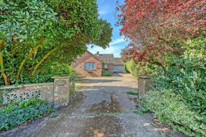 The Dales, Straight Road, Battisford IP14 2LZ