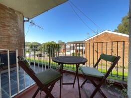 16, Longbridge, Ponthir, Cwmbran NP18 1GT