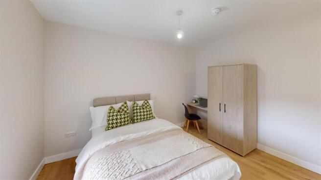 40a-Sadler-Gate-Bedroom 2.jpg