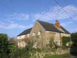 Manor Cottage, Middle Chinnock Road, Middle Chinnock, Crewkerne TA18 7PN