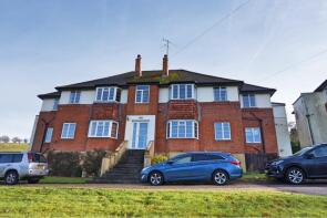 11, Chisenbury Court, East Chisenbury SN9 6AH