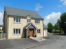 5, Cae Bach, Penybanc, Llandeilo SA19 7SU