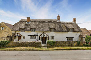 Honeysuckle Cottage, Lower End, Great Milton, Oxford OX44 7NL
