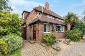 10, Barnplat Cottages, June Lane, Midhurst GU29 9ET