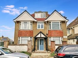 Flat 4, Seaville House, Seaville Drive, Pevensey BN24 6AZ