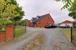 Oak View, Church Eaton Road, Haughton, Stafford ST18 9JG