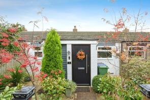 3, Simons Way, Buckingham MK18 5LZ