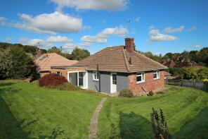 1, Jonas Drive, Wadhurst TN5 6RJ