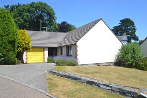 2, Town Meadow, Torrington EX38 8RD