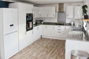 33, Gwel Kann, Redruth TR15 3FN