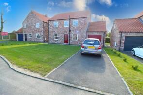 2, Manor Garth, Withernsea HU19 2QS