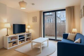 Flat 3, 23 27, Hatton Wall, London EC1N 8JJ