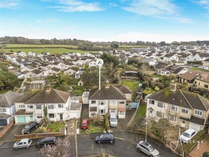 Three Cliffs Drive, Southgate, Swansea