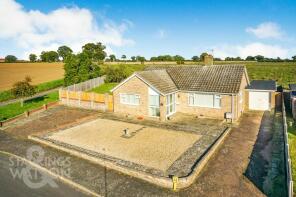 1, Hillcrest, Norwich NR14 6HX