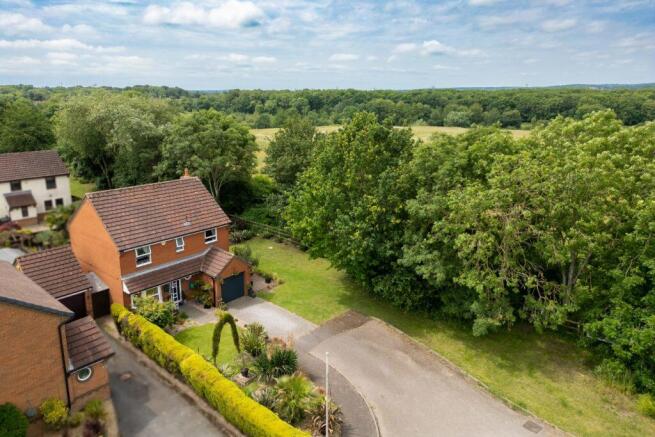 Drone1 (Rightmove) - 4 bedroom detached (house)