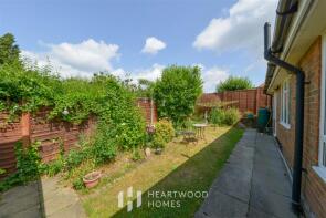 100, Tippendell Lane, Park Street, St. Albans AL2 2HD