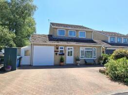 13, Fortescue Drive, Chesterton OX26 1UT