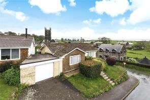 2, Grylls Park, Looe PL13 2NG