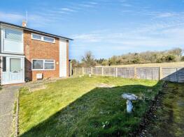 12, Winchester Gardens, Barham IP6 0BL