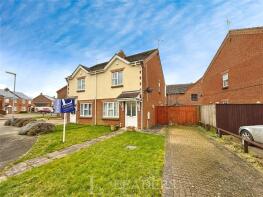 19, Strawberry Fields Drive, Holbeach St Marks, Spalding PE12 8ER