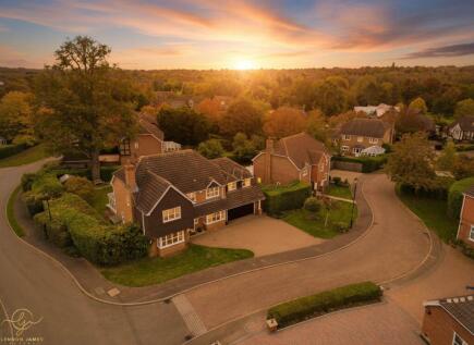 Laurel Valley, Northampton, NN4