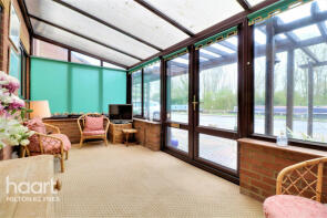 24, Woodley Headland, Peartree Bridge, Milton Keynes MK6 3PA