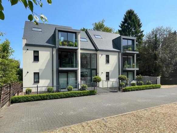 Falconrest (8 x high spec apartments)