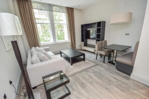 Flat 5, 8, King Street, Manchester M2 6AQ