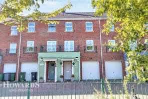 5, Chaffinch Mews, Harleston IP20 9FD