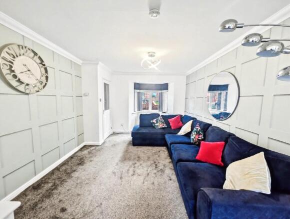 LIVINGROOM