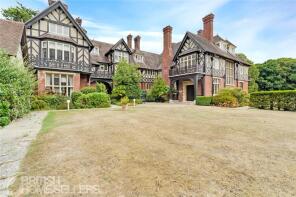 15, Castle Malwood Lodge, Lyndhurst Road, Lyndhurst SO43 7HB
