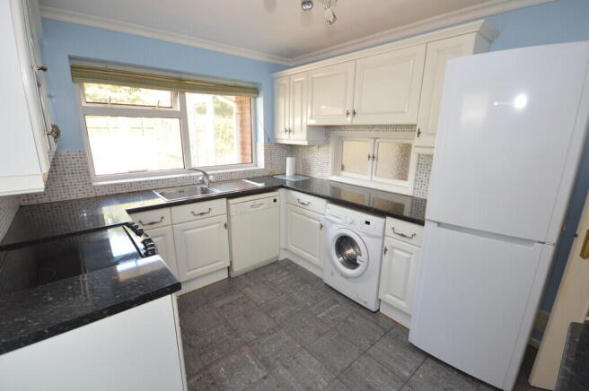 8 amberley close