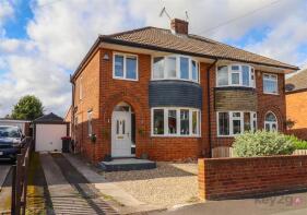 12, Bramley Avenue, Aston, Sheffield S26 2AQ