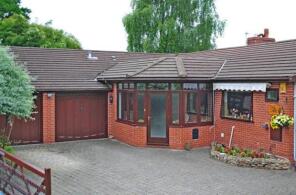 Oak Lodge, Road From Woodbridge Farm To Hornshayne Farm, Colyton EX24 6DH