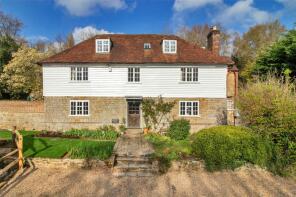 Bartons Farm, Yopps Green, Plaxtol, Sevenoaks TN15 0PY