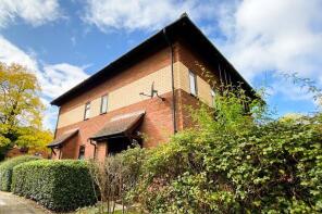 19, Troutbeck, Peartree Bridge, Milton Keynes MK6 3ED