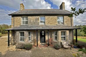 Woodhome Farmhouse, Road Past The Wood Country Hotel, Okehampton EX20 2LS
